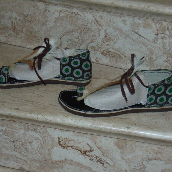 Boho Hippie African Springbok Fur Hide Zulu Imbadada Leather Batik Sandals Women - Picture 8 of 14